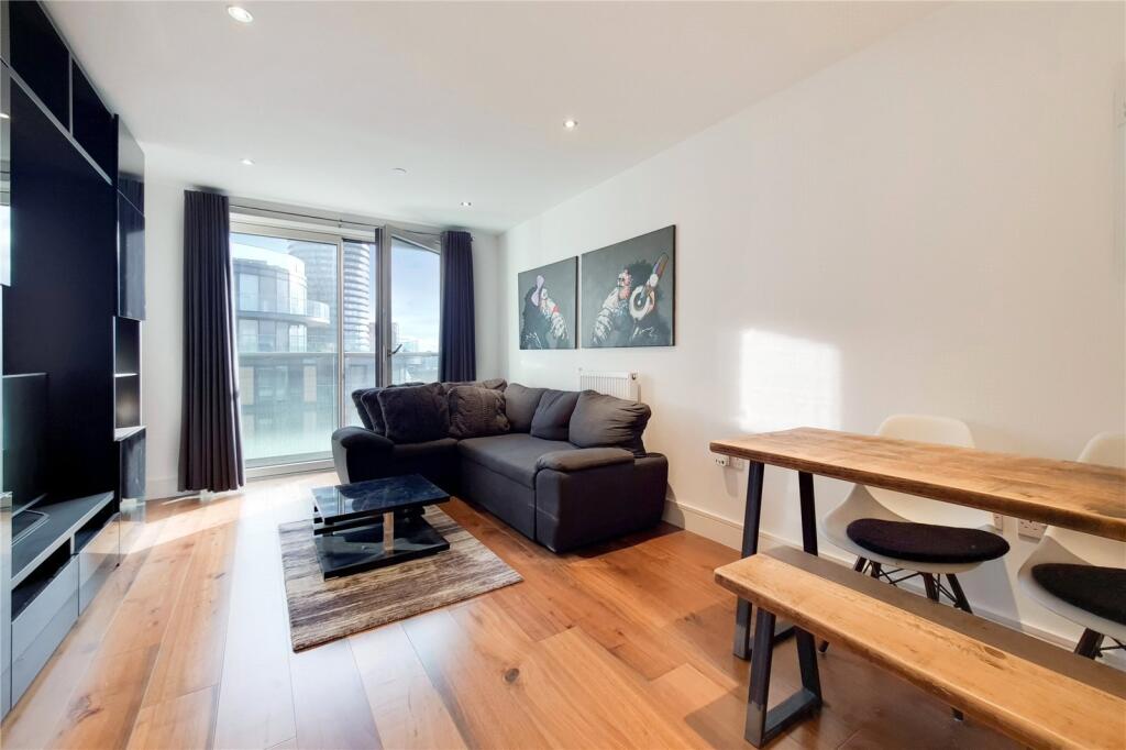 Main image of property: Duckman Tower, 
3 Lincoln Plaza, E14