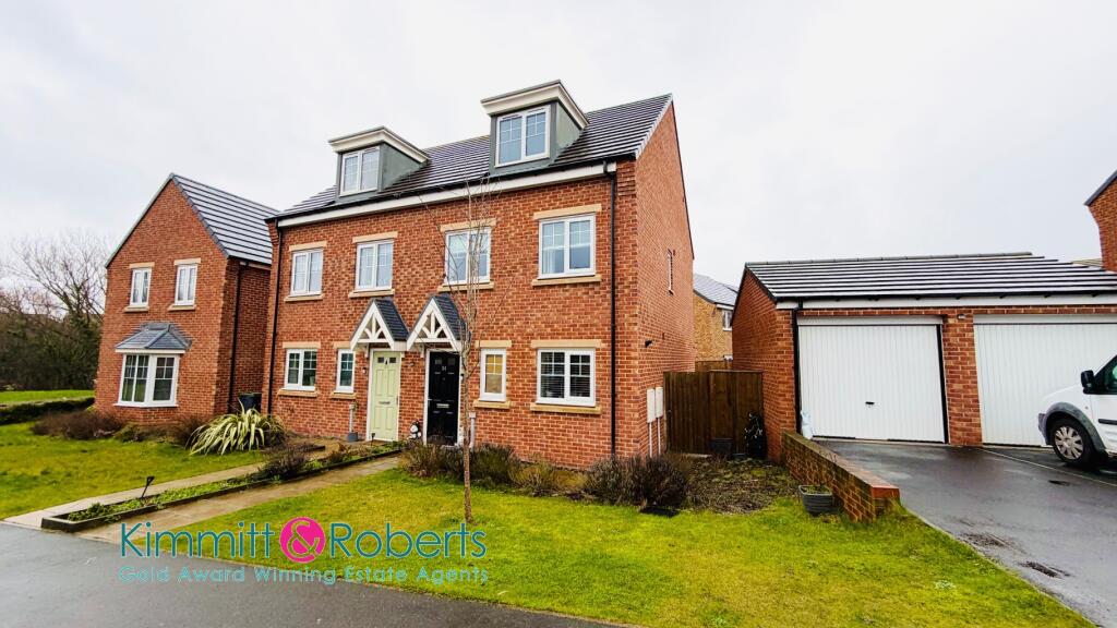 3-bed semi-detached on Mulberry Way, Seaham, Durham, SR7 7DZ, £210,000
