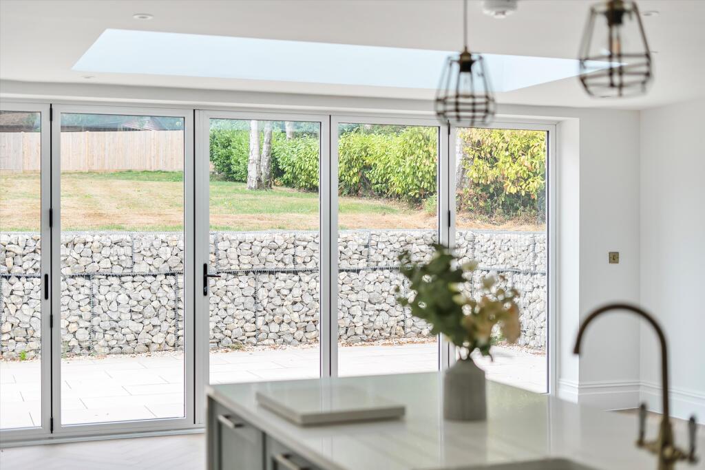 House in Wealden, Heathfield and Waldron - View 4