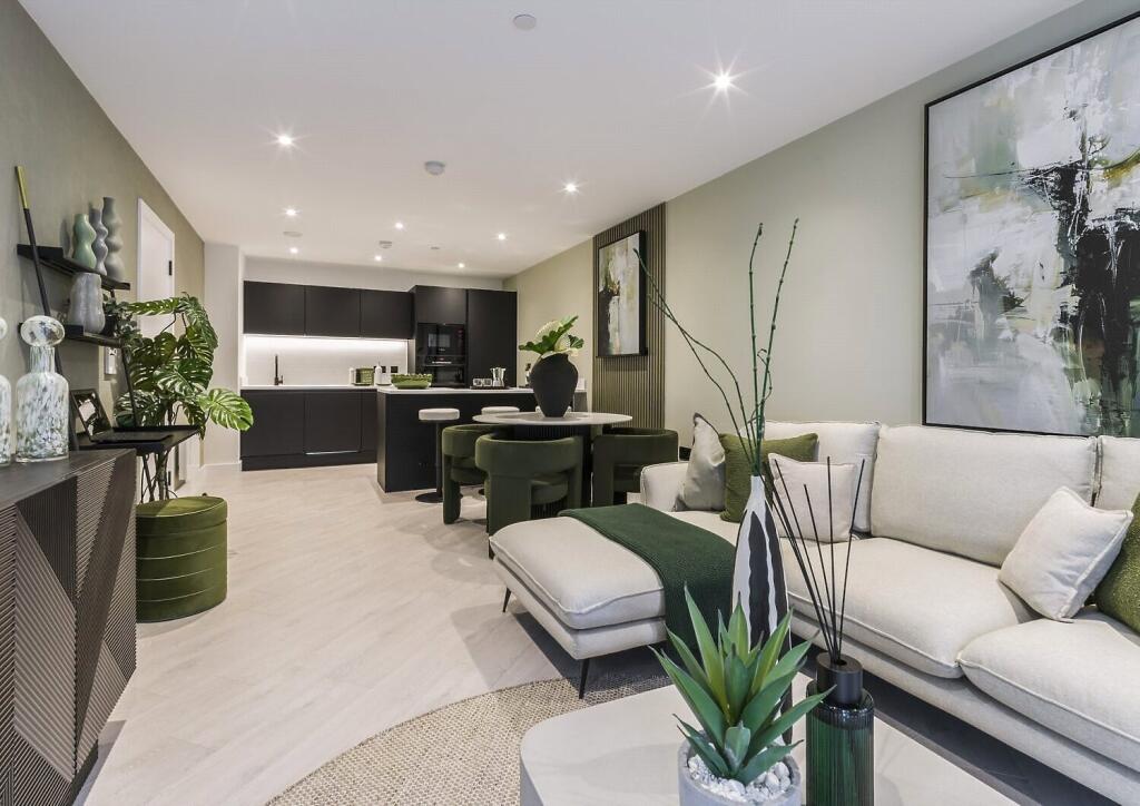 Main image of property: Vista River Gardens, Trinity Islands, Water Street, Manchester, M3