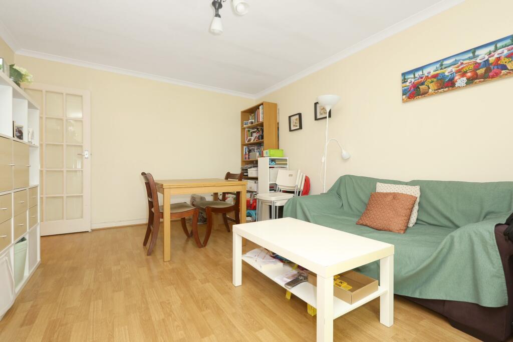 Apartment in London, Elm Village, Kentish Town - View 4