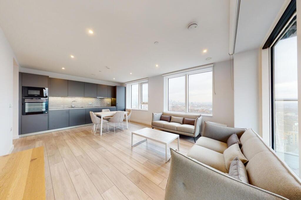 Main image of property: Park Central East
