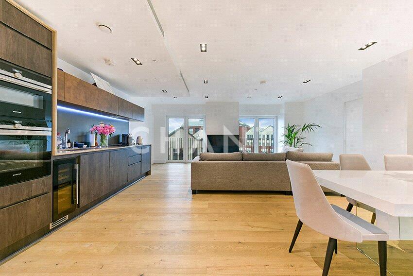Main image of property: Keybridge Tower, 1 Exchange Gardens, London, SW8