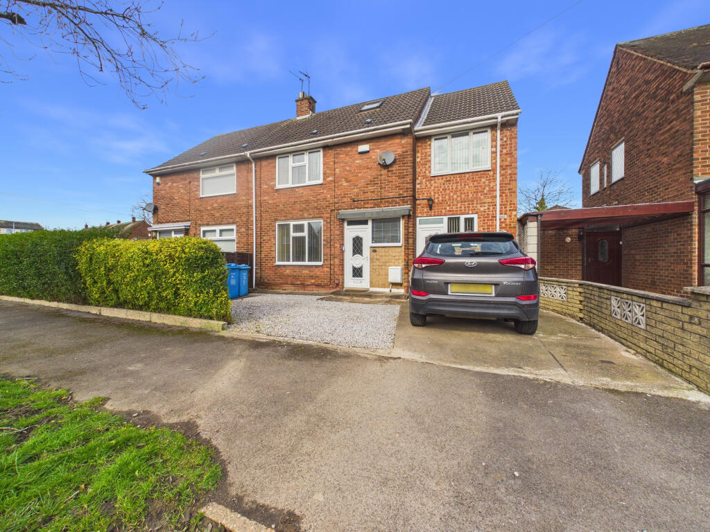 Main image of property: Holm Garth Drive,  Hull, HU8