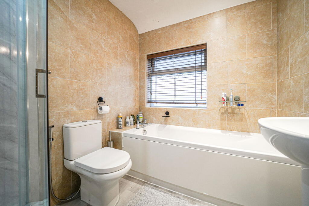 Additional image 18 of Bills Lane, Shirley