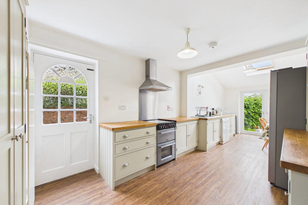 Crown Street, Banham NR16 - View 4