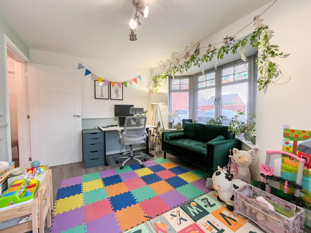 Additional image 6 of Pastures Drive, Tidbury Green, B90