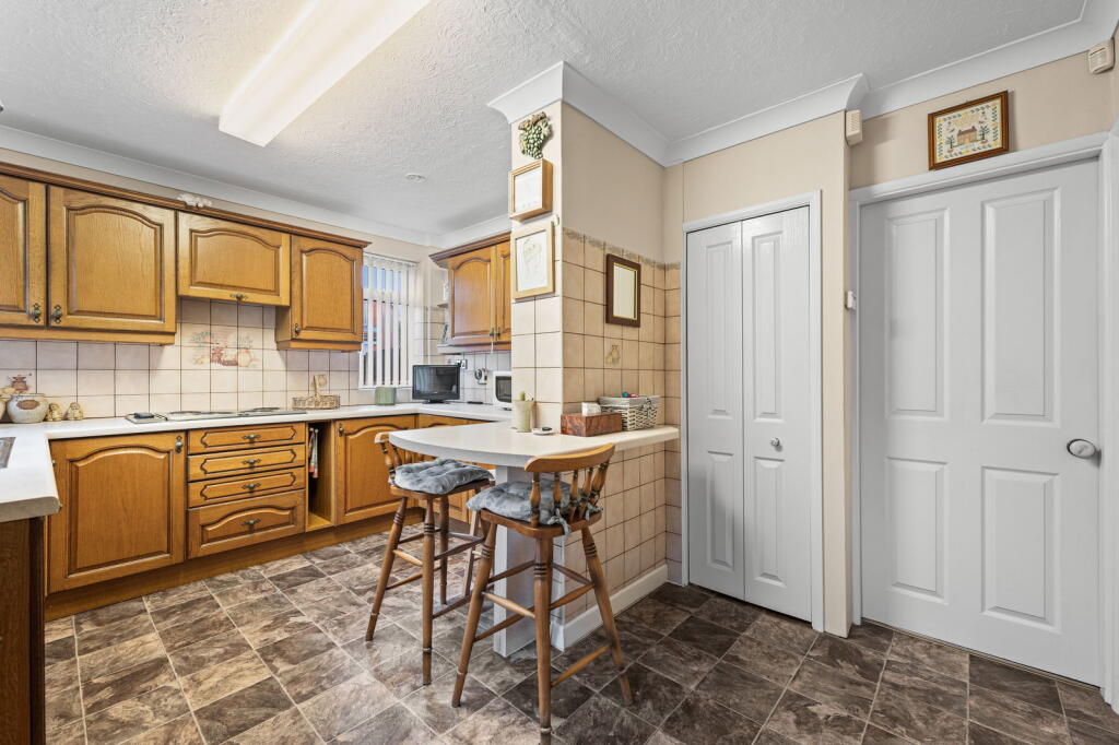 Broom Drive, Rotherham, S60 3NS - View 4