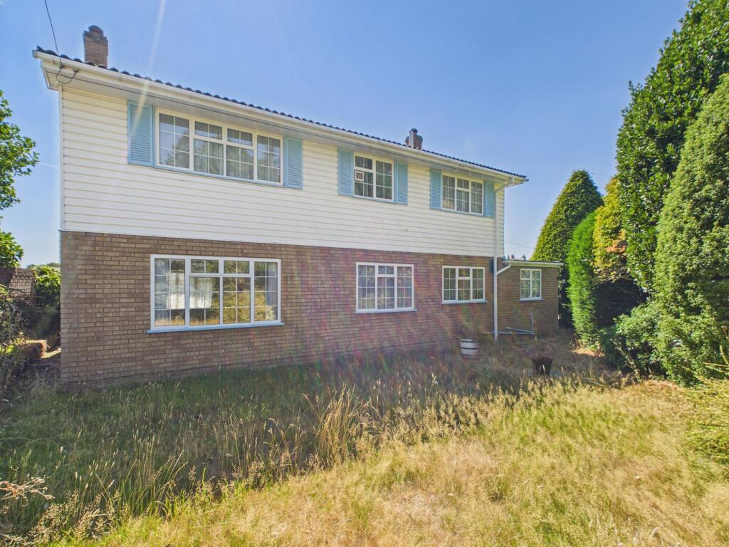 House in Basingstoke and Deane, Bramley - View 3