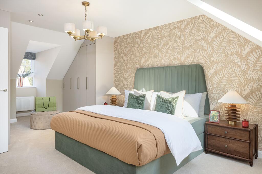 House in East Grinstead, Felbridge - View 5