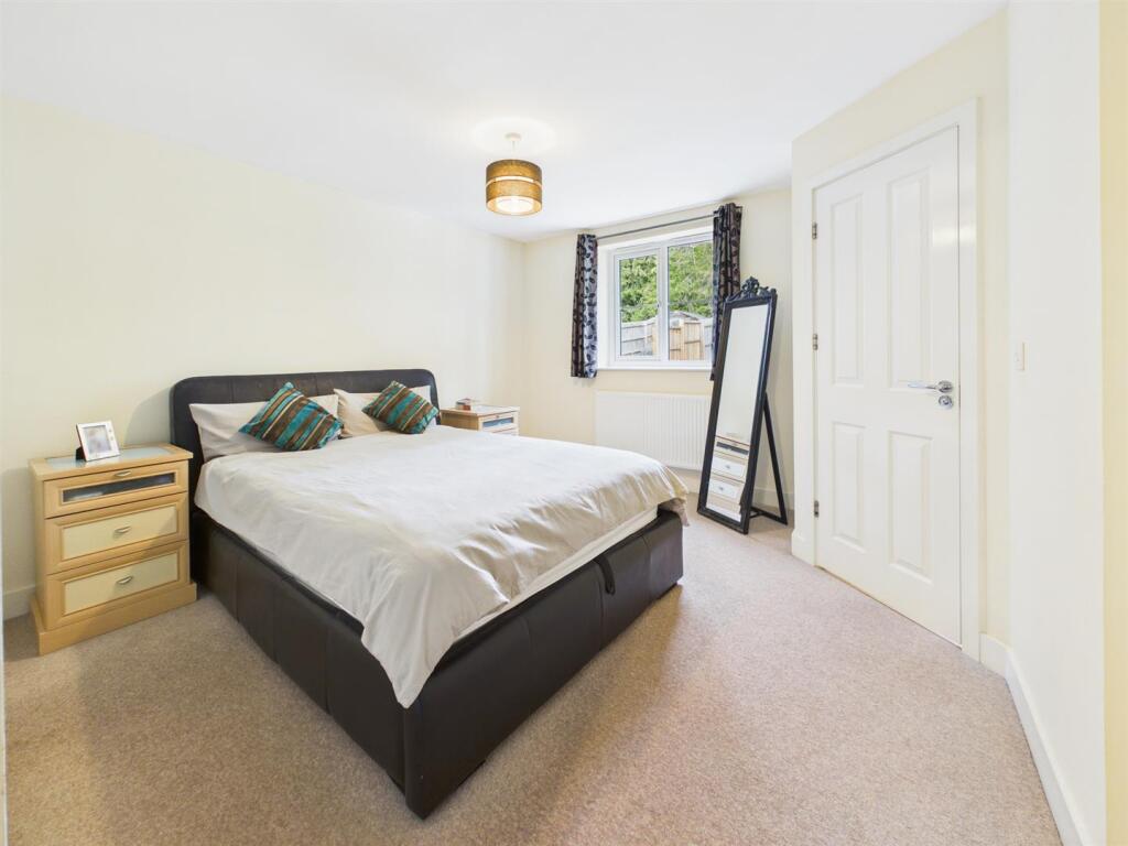 Brae View, Tilehurst, Reading – pohled 5