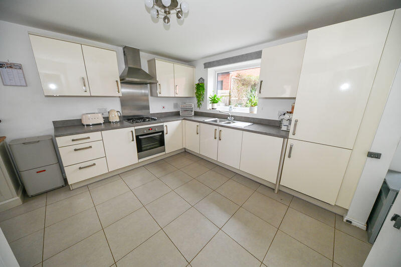 Ayrshire Road, Waterlooville photo 4