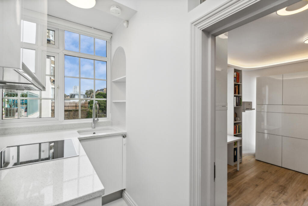 Studio flat for rent