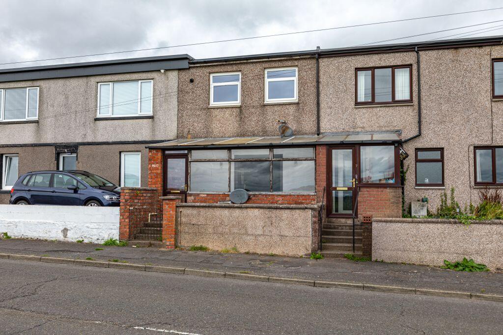 Main image of property: 6 Hollinlea, Annan, DG12 6QU