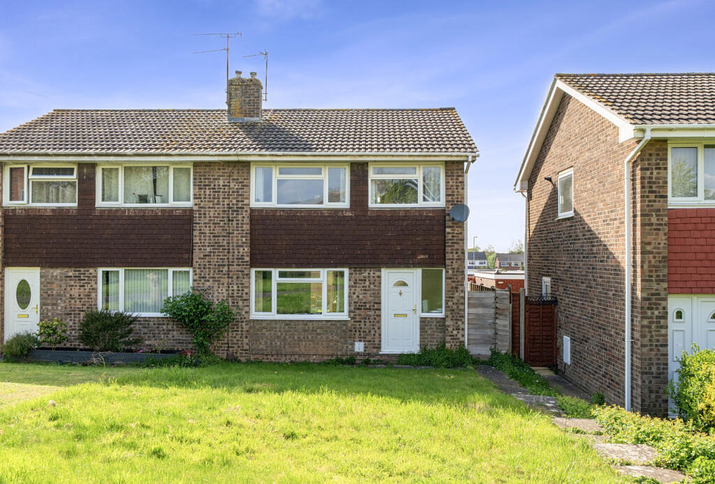 Main image of property: Merlin Way, Chipping Sodbury, Bristol, Gloucestershire, BS37