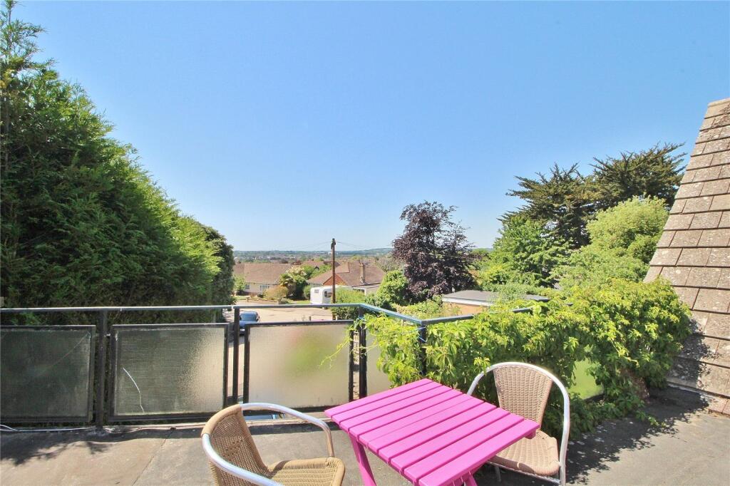 House in Brighton - View 3