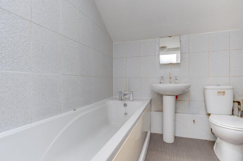 Additional image 7 of Oakly Road, Southcrest, Redditch, Worcestershire, B97