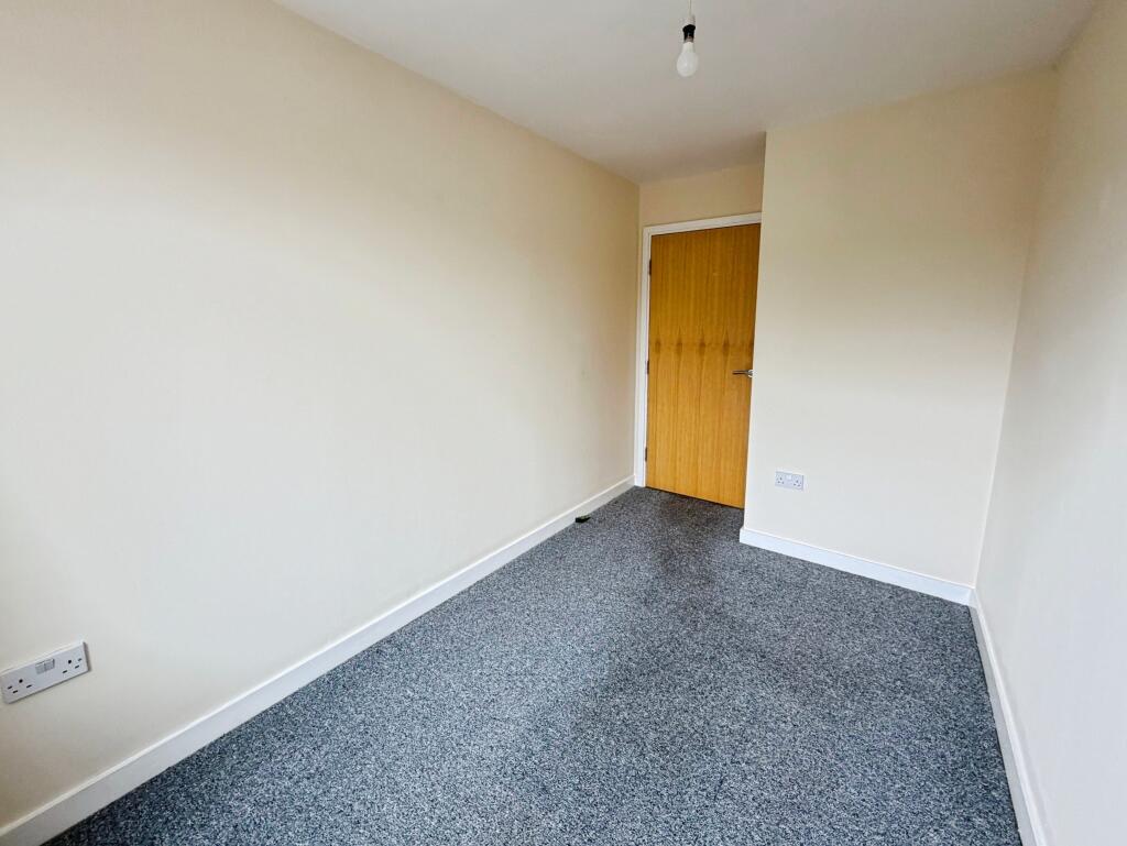 Apartment in Sheffield - More