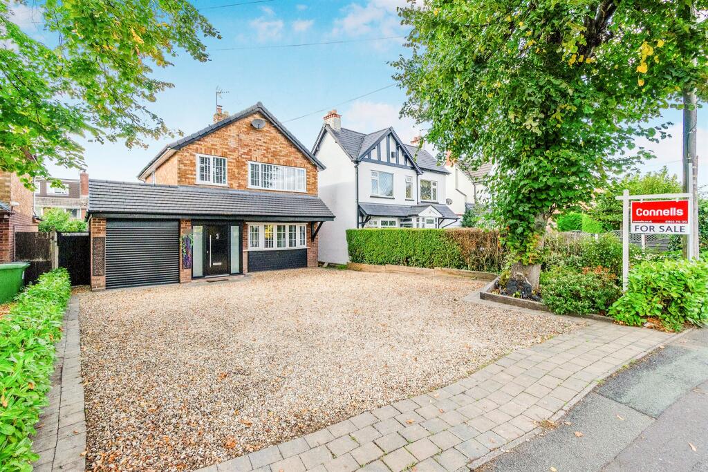 3-bed detached on Broad Lane South, Wednesfield, Wolverhampton, £350,000