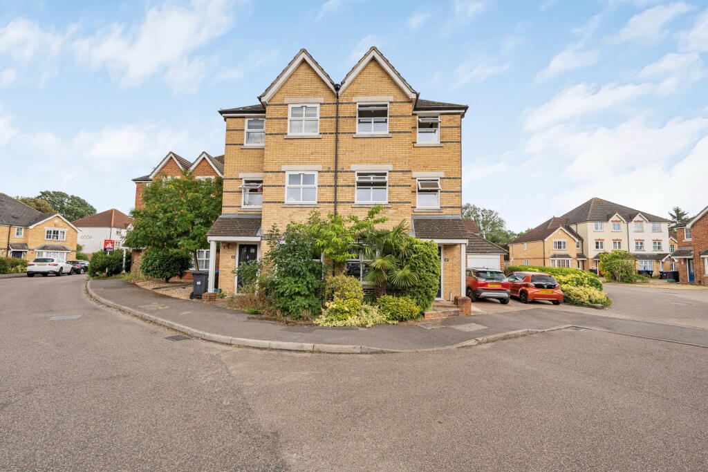 Main image of property: Nightingale Shott, Egham, TW20 9SU