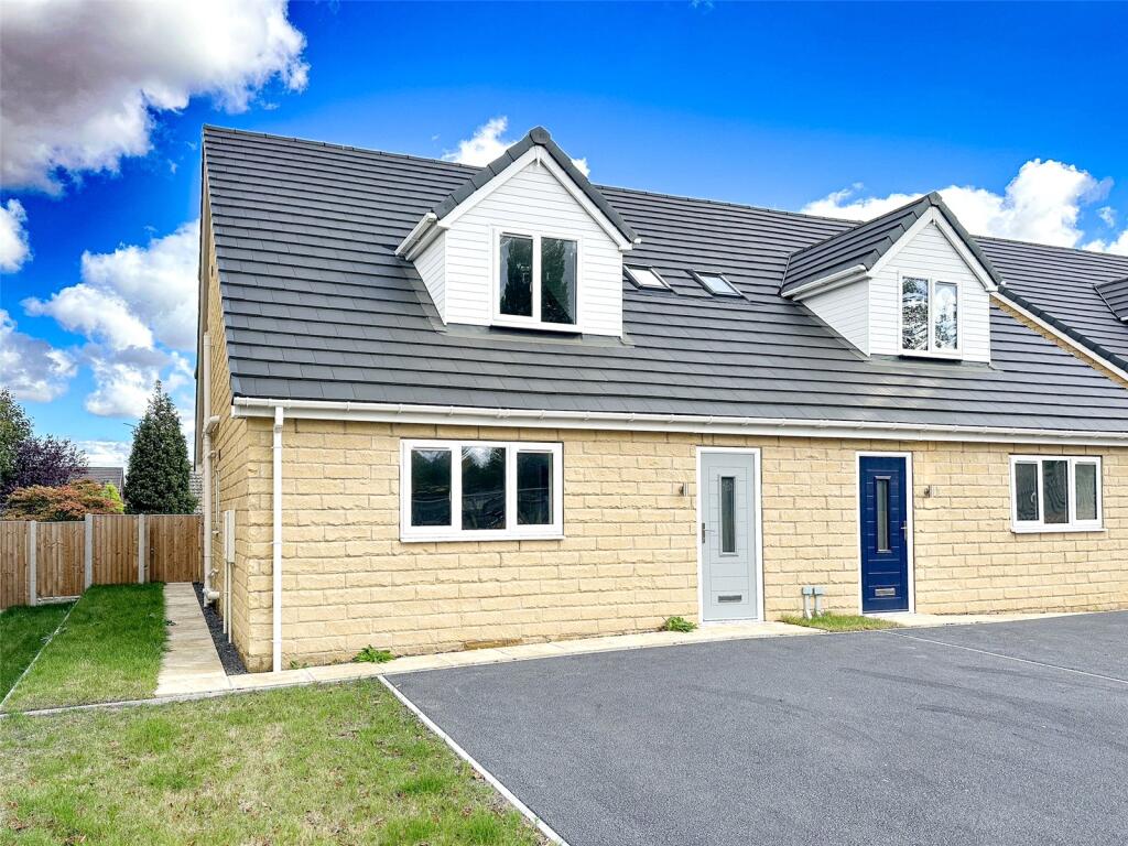 3-bed house on Church Mews, Minsthorpe Lane, South Elmsall, WF9, £210,000
