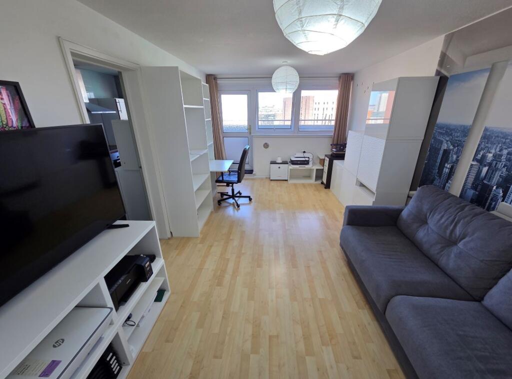 Apartment in Birmingham, Calthorpe Fields - View 3