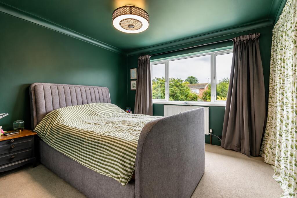 House in Marlborough, The Butts, Aldbourne - More