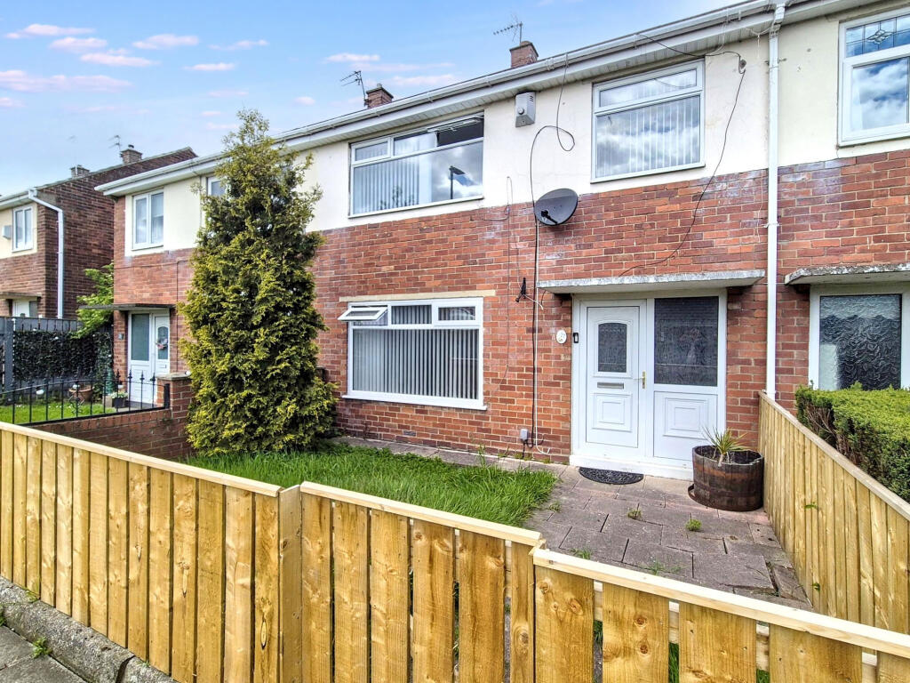 Main image of property: Fuschia Gardens, Hebburn, Tyne and Wear, NE31 2PX