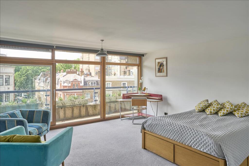 Main image of property: John Trundle Court, Barbican, Lindsay, EC2Y
