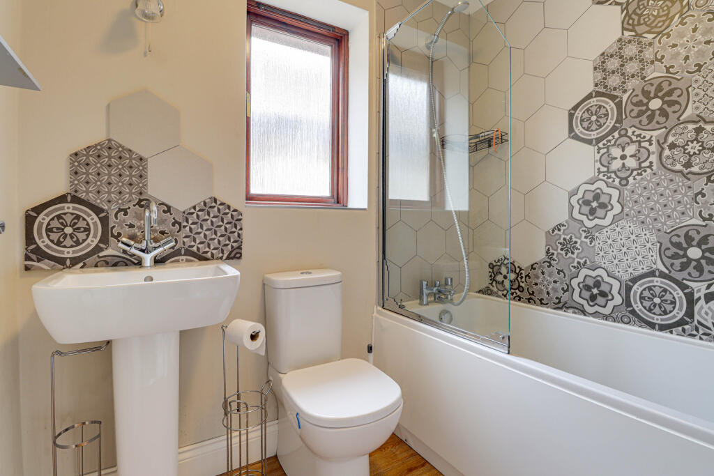 Additional image 13 of Coleswood Road, Harpenden, Hertfordshire, AL5