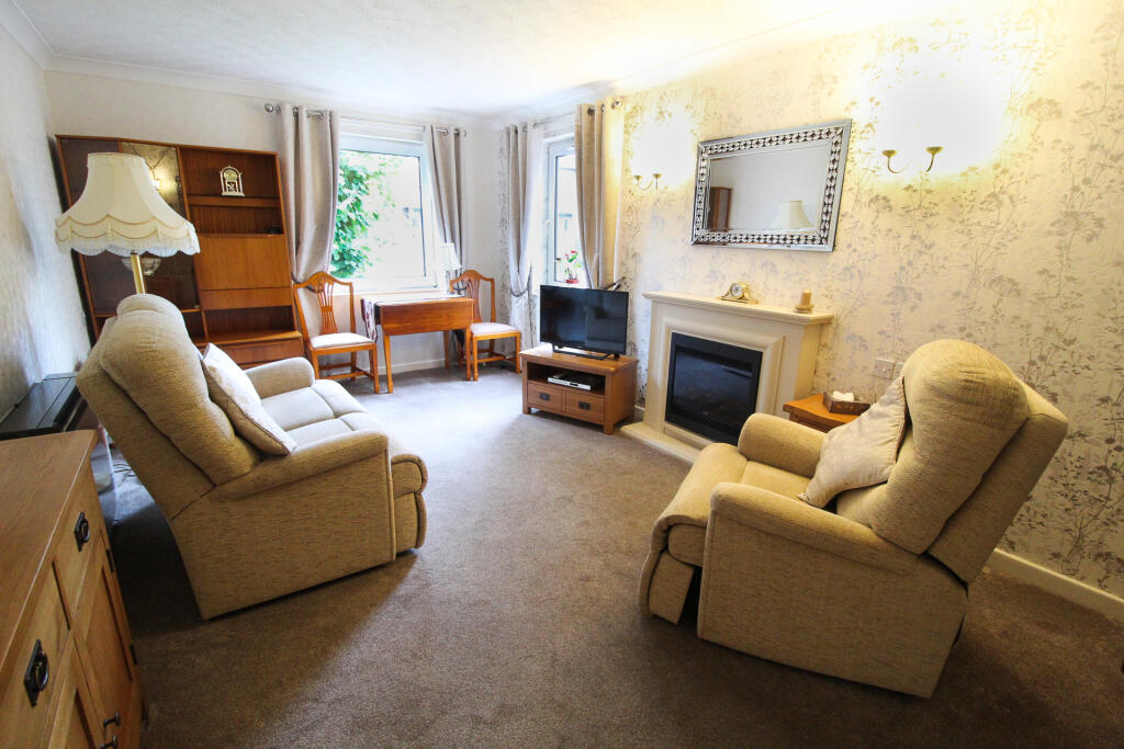 Flat  Rectory Court.  Church Lane, Marple photo 2