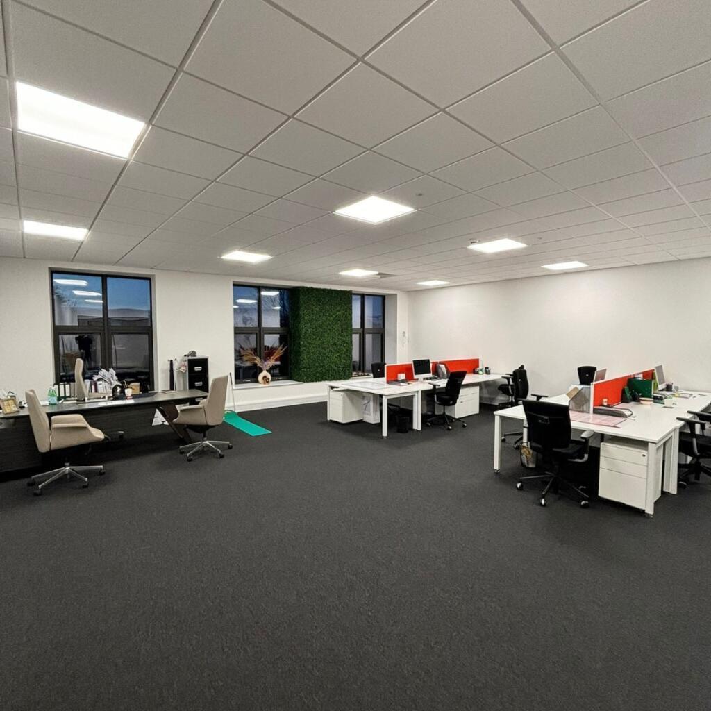 Office to Let Brierfield