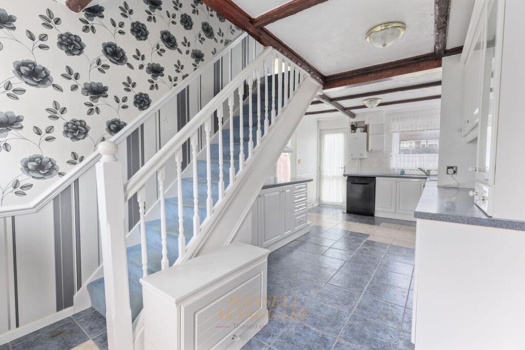 House in Crawley, Tilgate - View 5