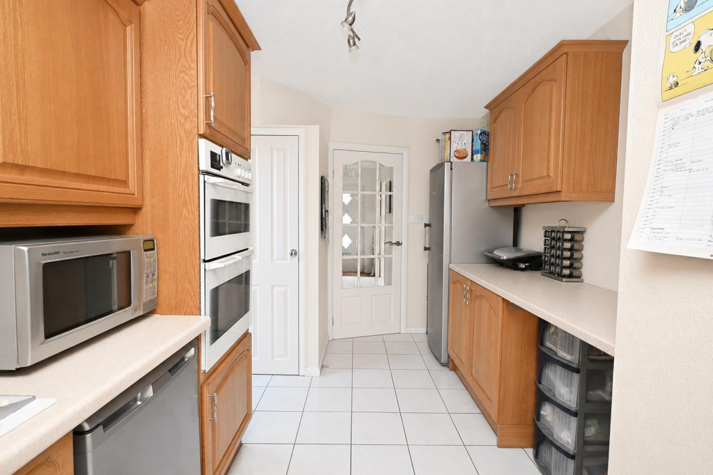 House in Reading - View 3