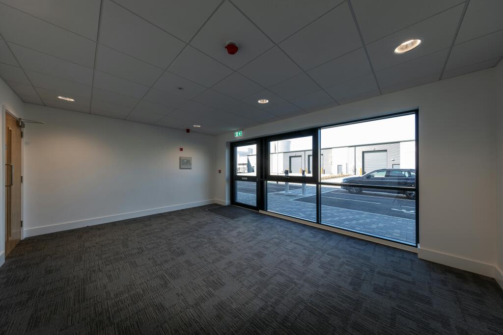 2025- Unit 694 - Stirling Road  - 224993.jpg