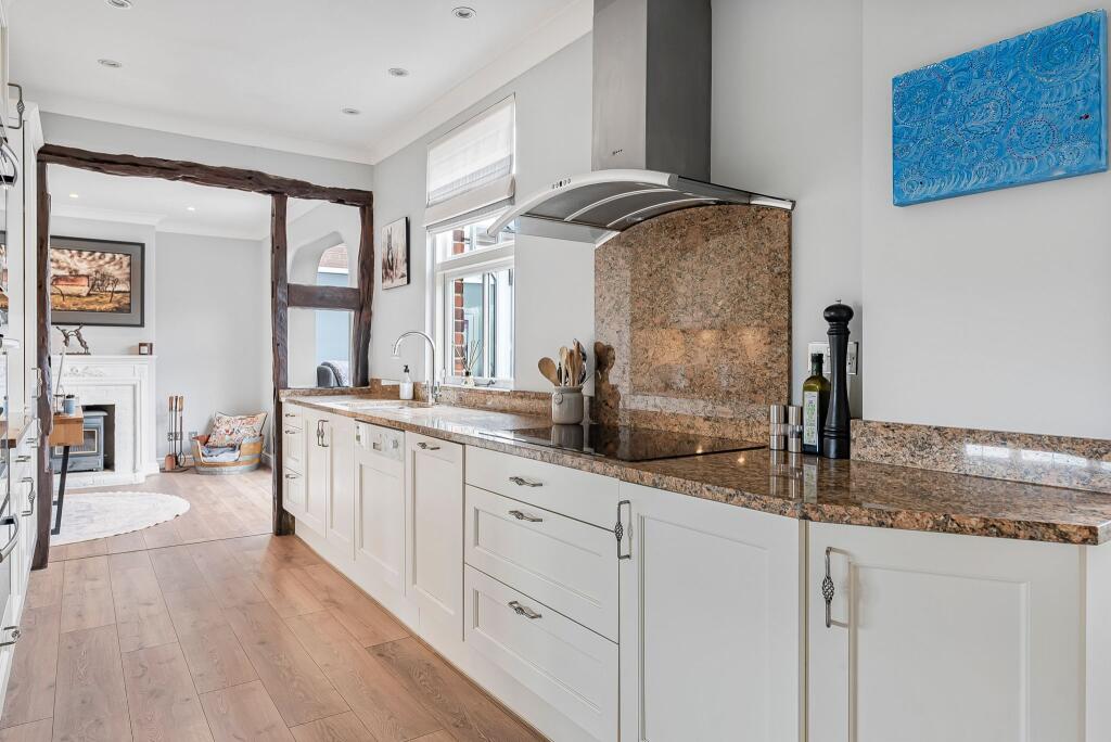 Additional image 11 of Essenwell Cottage, Cucumber Lane, Essendon, AL9