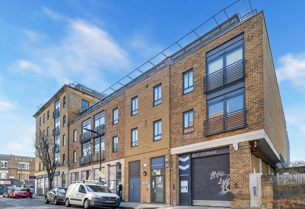 Main image of property: Victorian Grove, Stoke Newington, N16