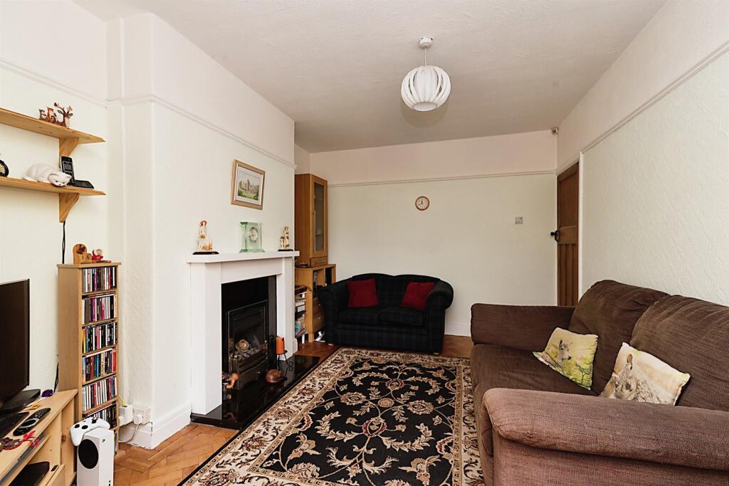 House in Cardiff, Rumney - View 5