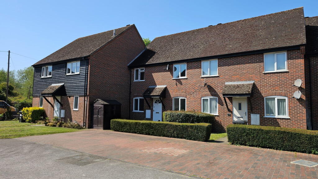 Main image of property: Northcroft Lane, Newbury, RG14 1BN