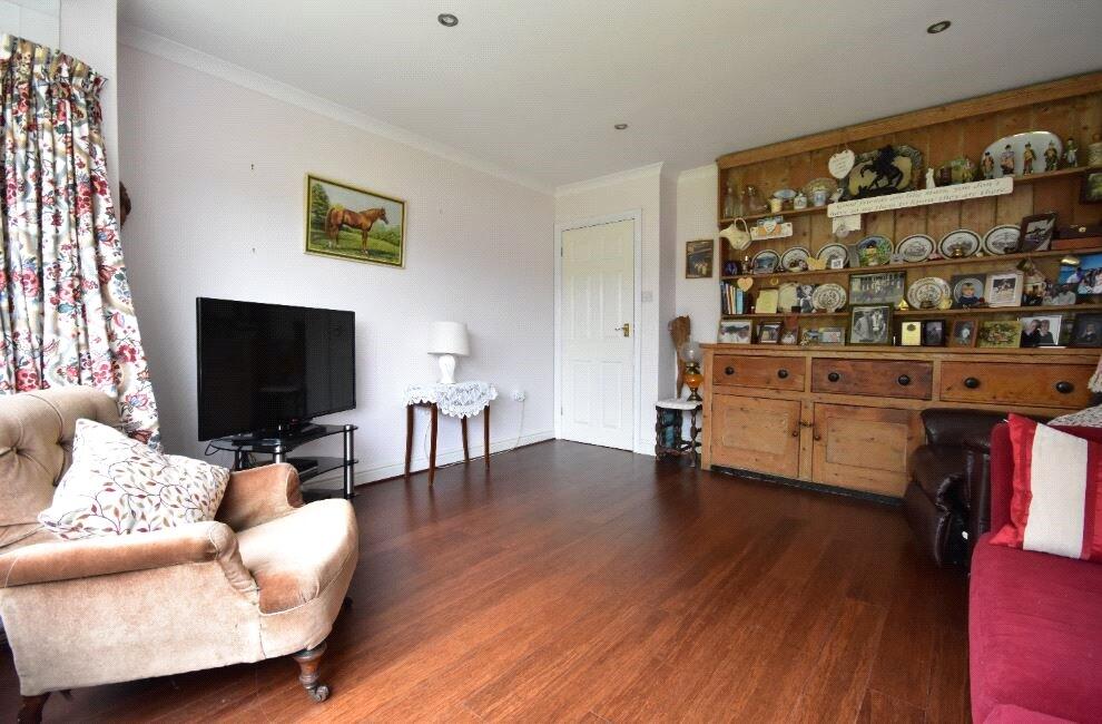 House in Waverley, Heath End, Farnham - View 3