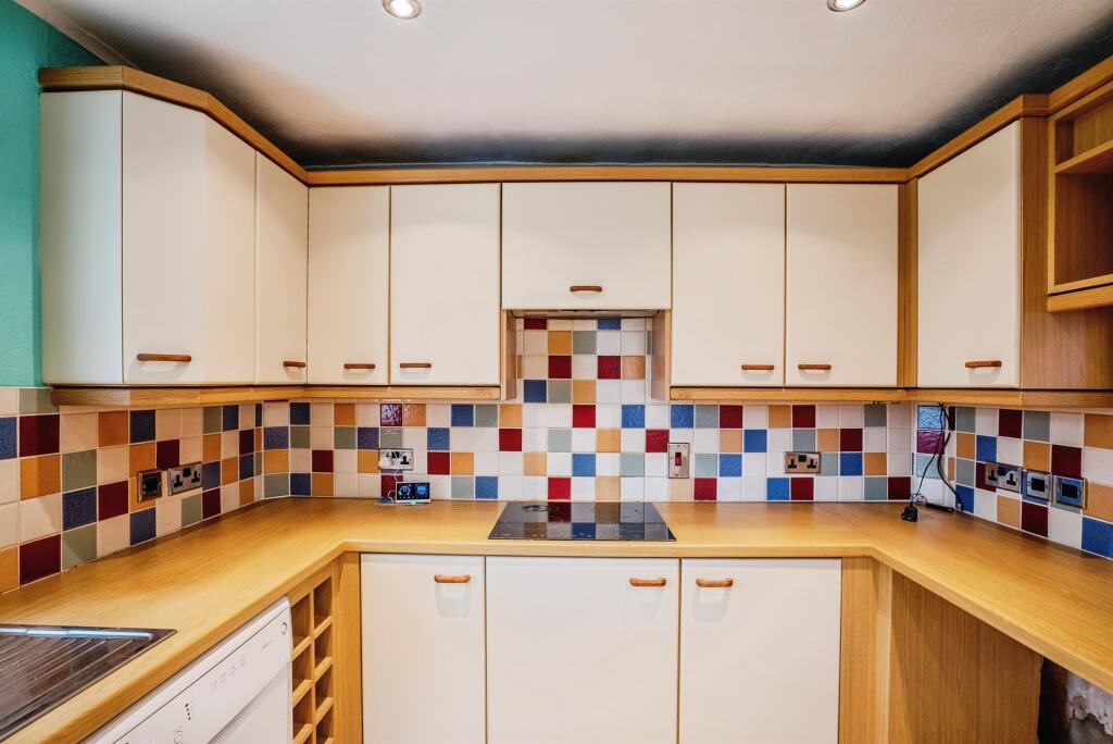 Bryngwyn Close, Hereford - View 2