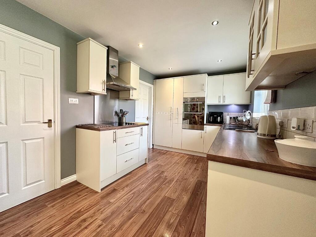 House in Upton, Swan Valley, Hunsbury Meadows - View 2