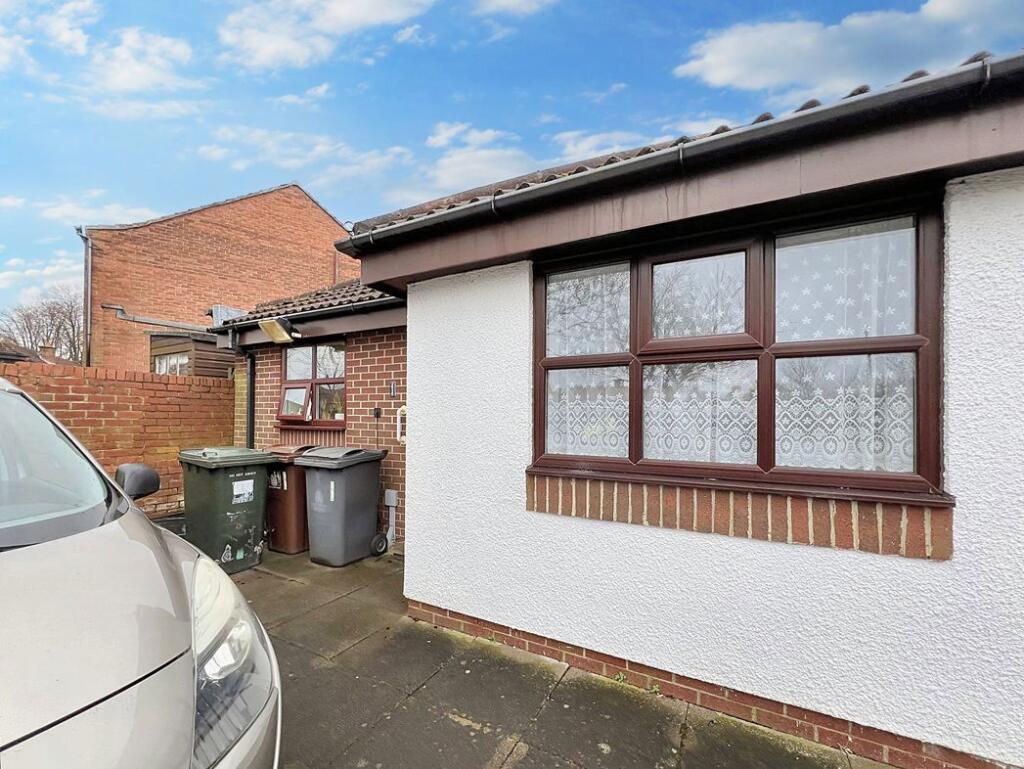 Main image of property: Ashwood Close, Forest Hall, Newcastle upon Tyne, Tyne and Wear, NE12 9PZ