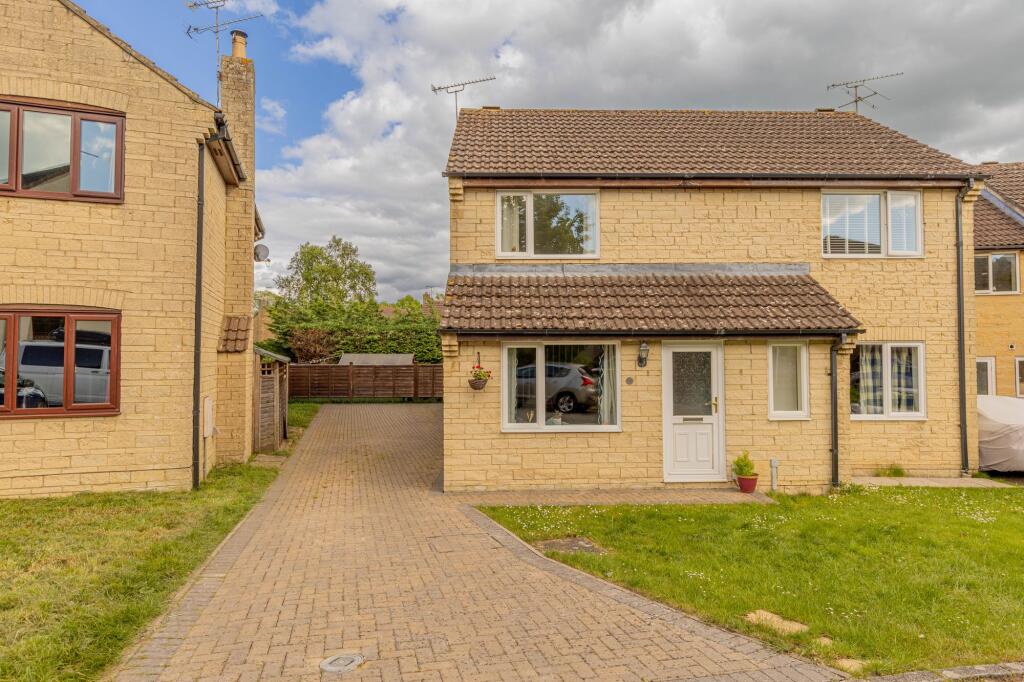 Main image of property: Orwell Close, Malmesbury, SN16