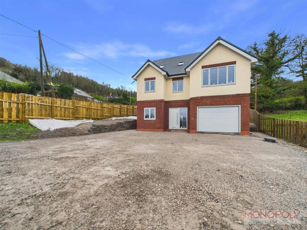 Ruthin Road, Gwernymynydd, CH7 photo 4