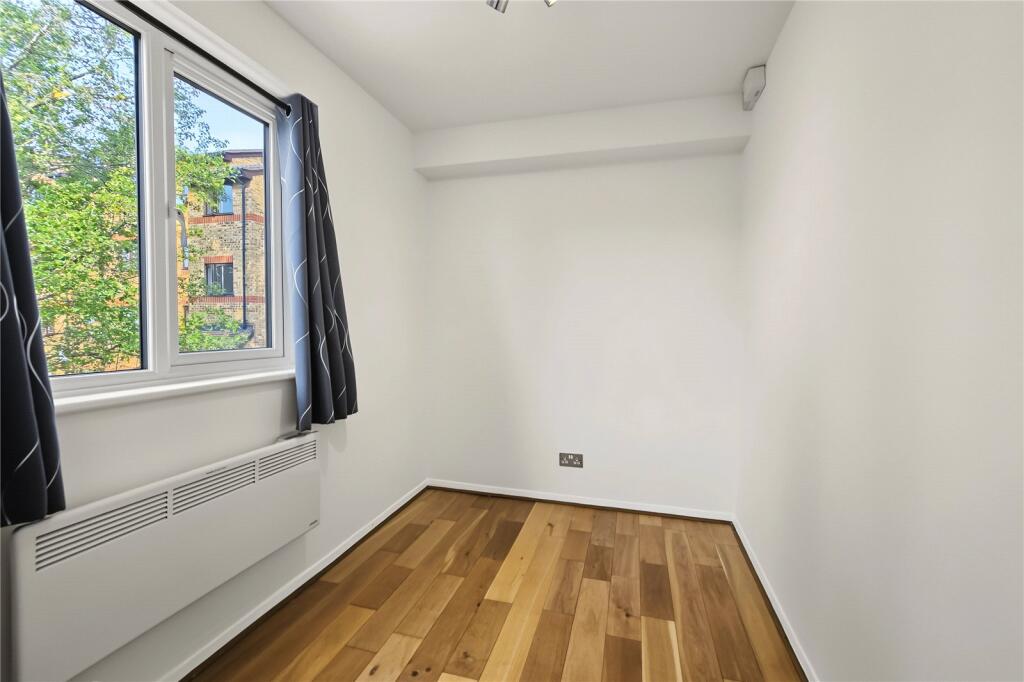 Apartment in London - View 4