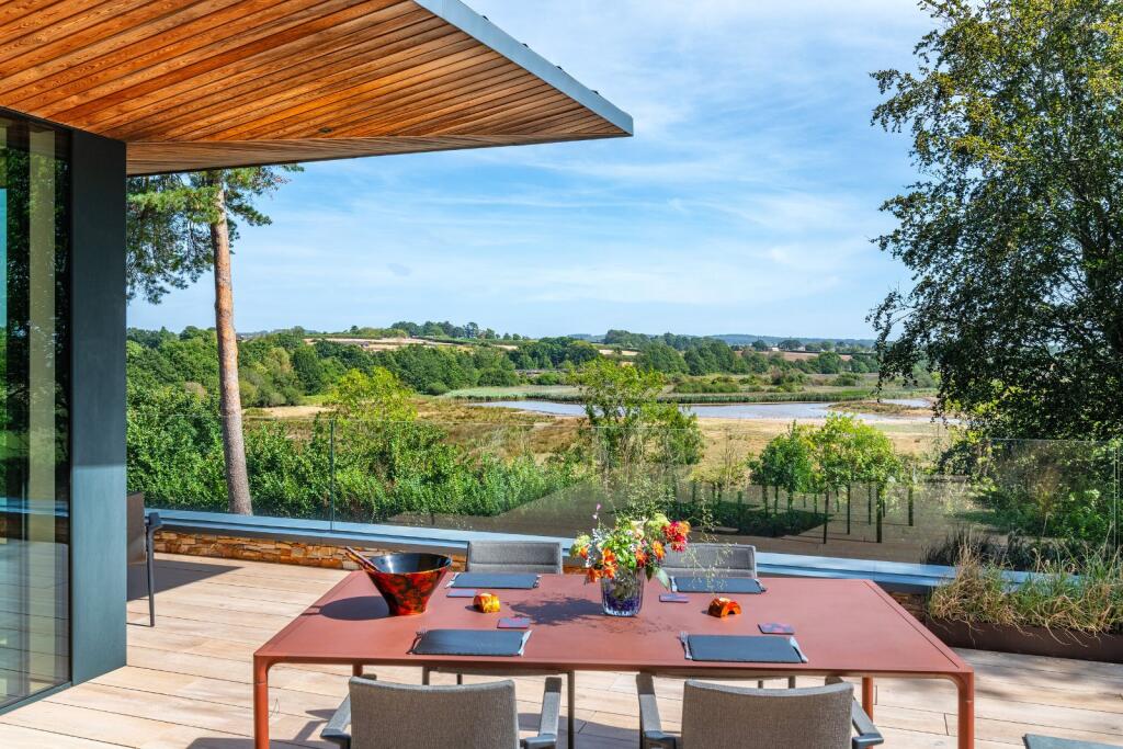 House in Exeter - View 5