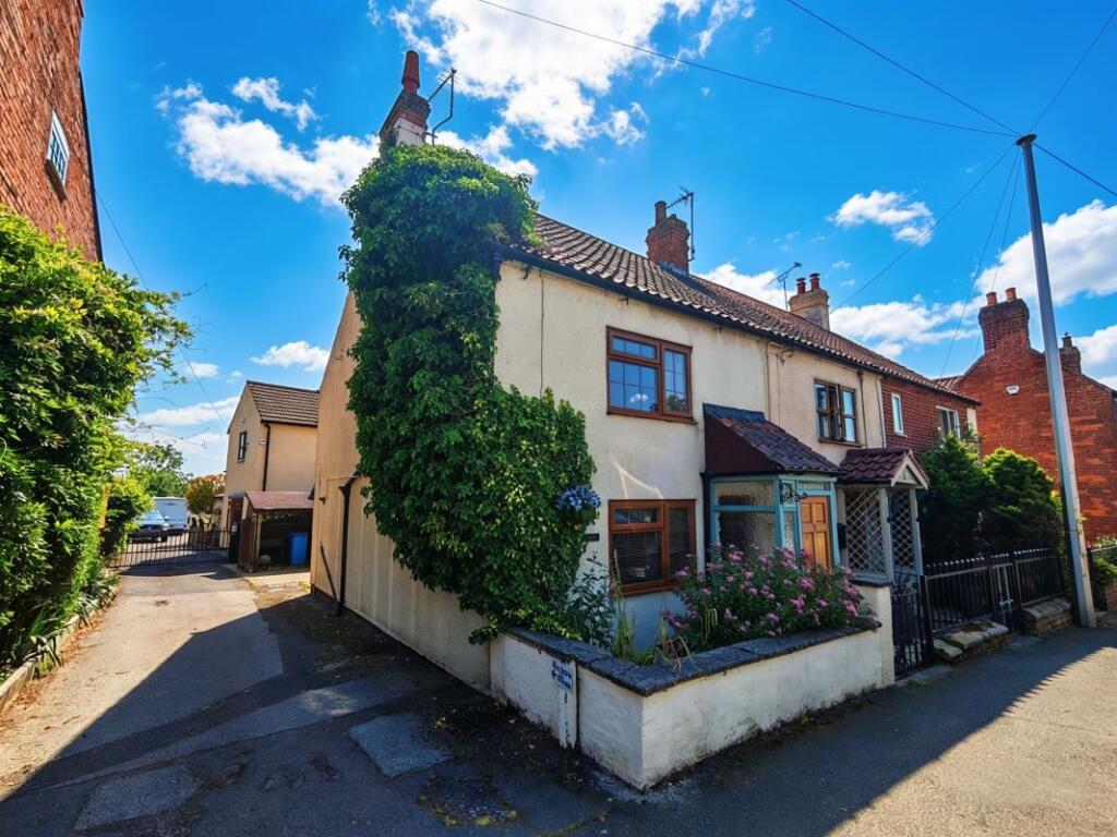 Main image of property: Bren Cottage, 3 North Road Cottages, Great North Road, Ranskill, Retford, Nottinghamshire, DN22 8NJ