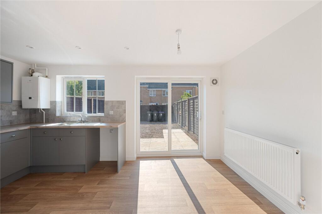 Rye Close, Sleaford, Lincolnshire, NG34 - View 6