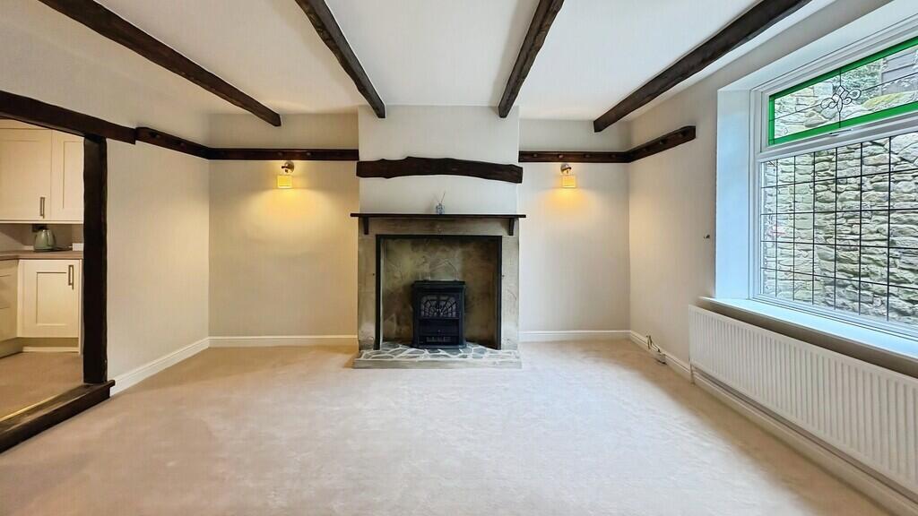 House in Bradford, Keighley - View 2